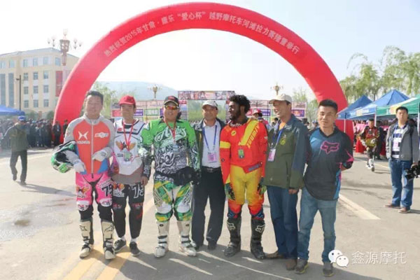 甘肅康樂(lè)河灘拉力賽，X6成最大贏家，助力參賽選手包攬前三甲！